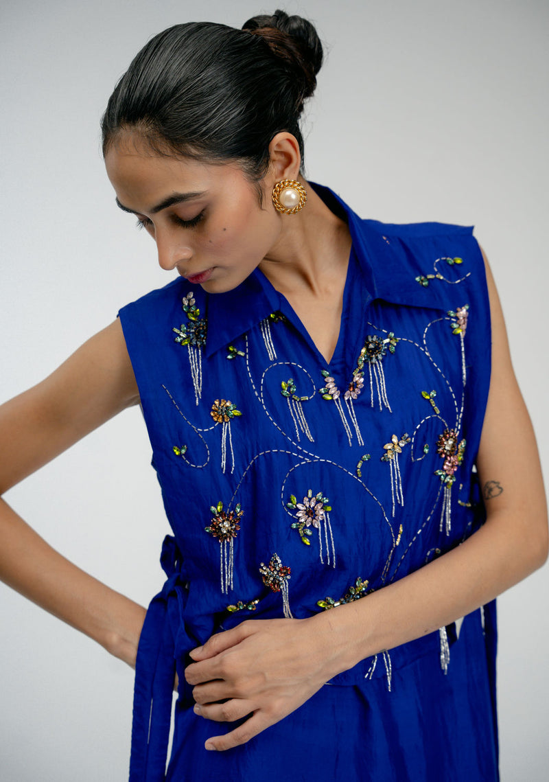 Thread Story Bib mulberry silk jacket/overlay by Ode to Odd in blue for women Worldwide