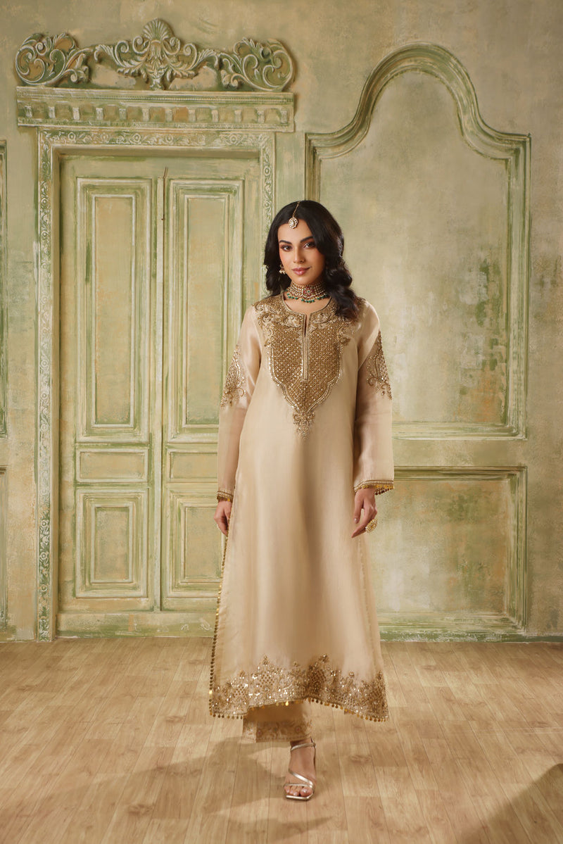 Zar-Rang Ivory Straight Kurta Set