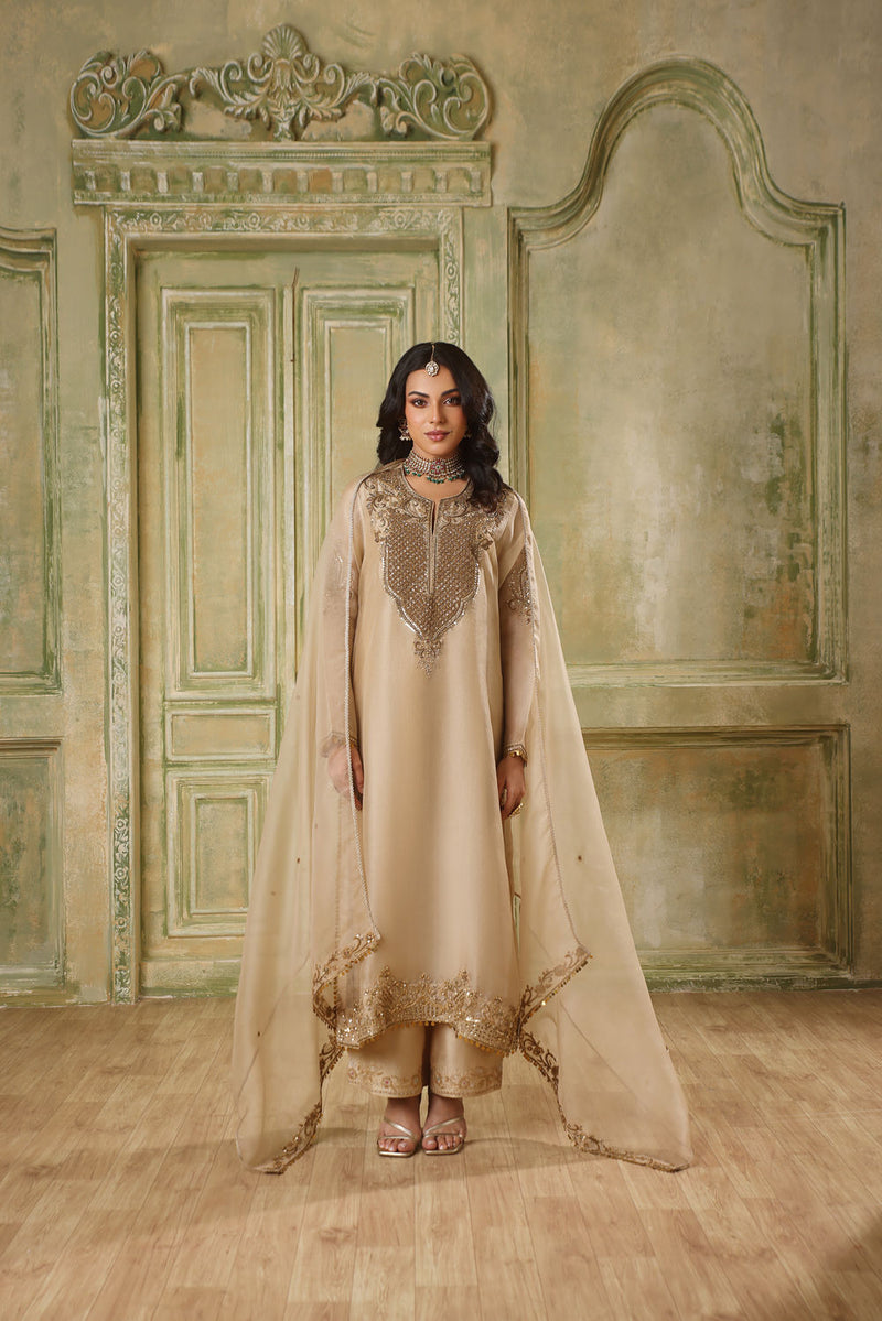 Zar-Rang Ivory Straight Kurta Set