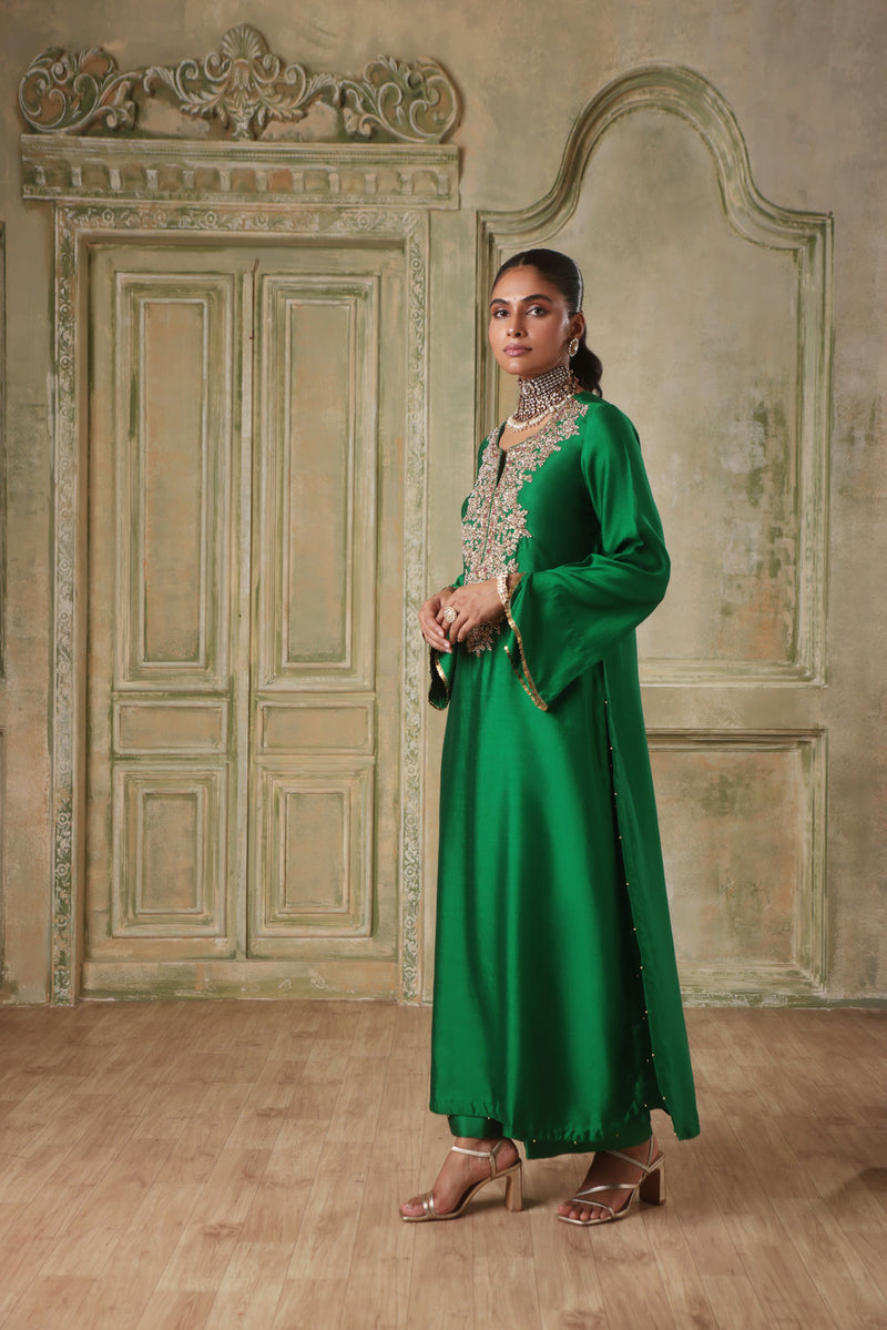 Zar-Rang Green Heavy Neck Kurta Set