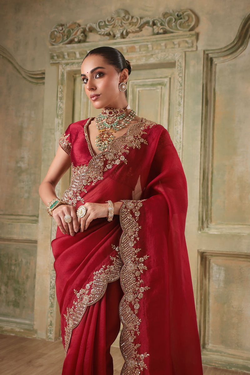 Zar-Rang  Maroon Scallop Border Saree Set