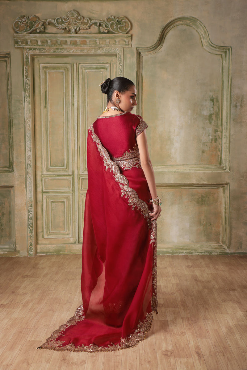 Zar-Rang  Maroon Scallop Border Saree Set