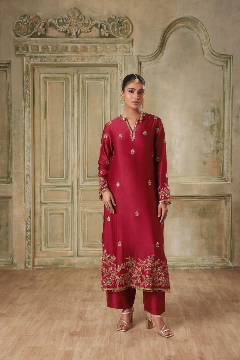 Zar-Rang Maroon Farshi Kurta Set