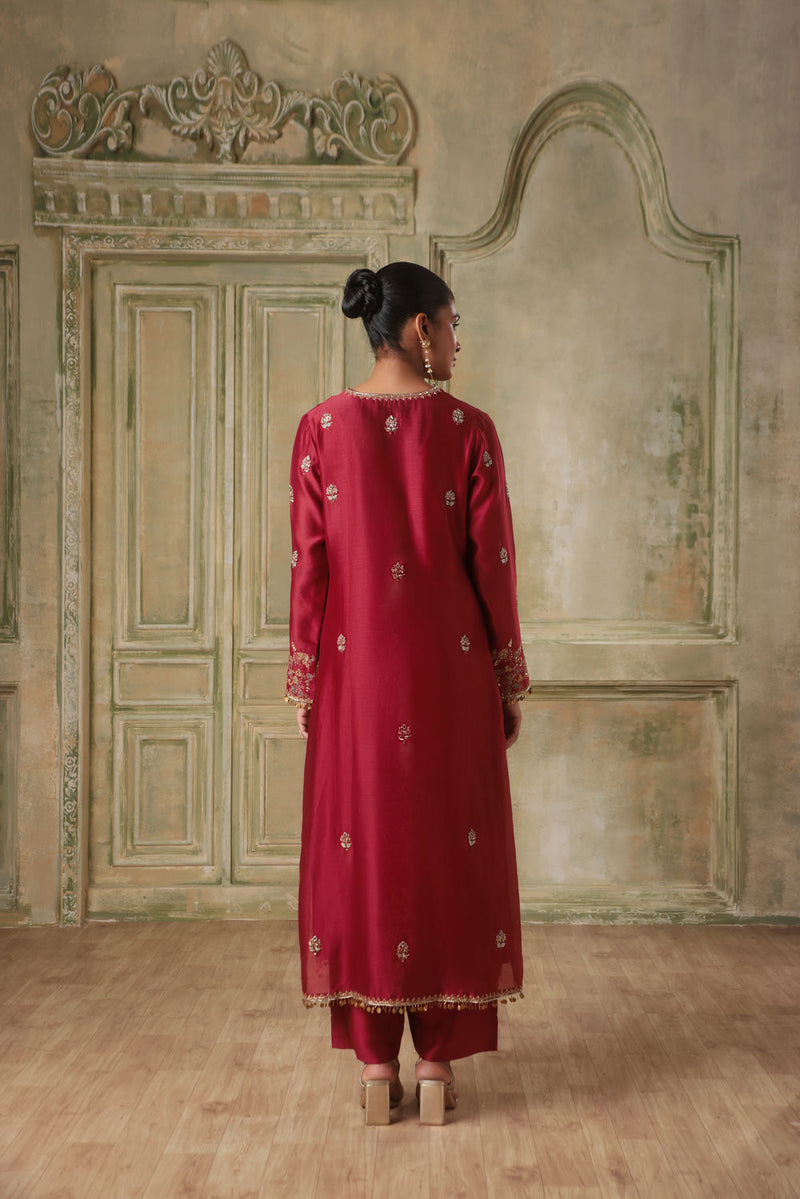 Zar-Rang Maroon Farshi Kurta Set