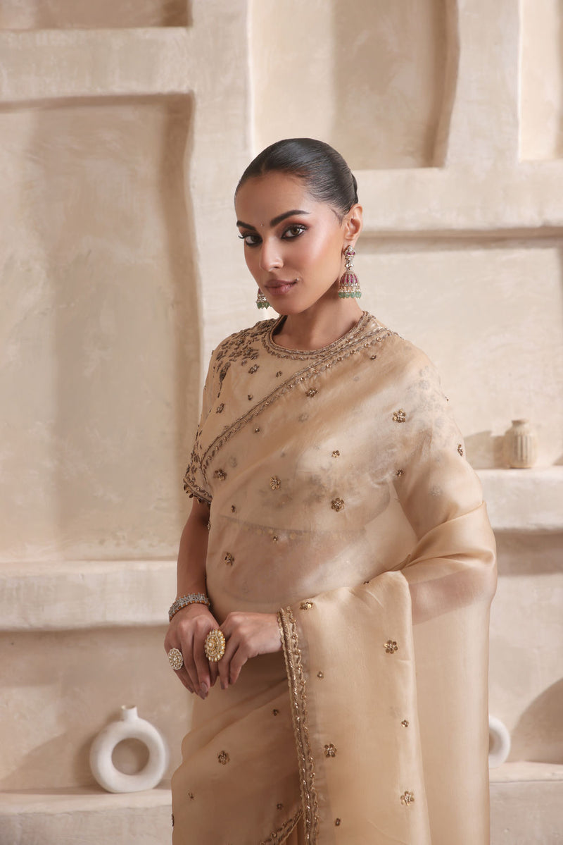 Zar-Rang Ivory Buti Saree set