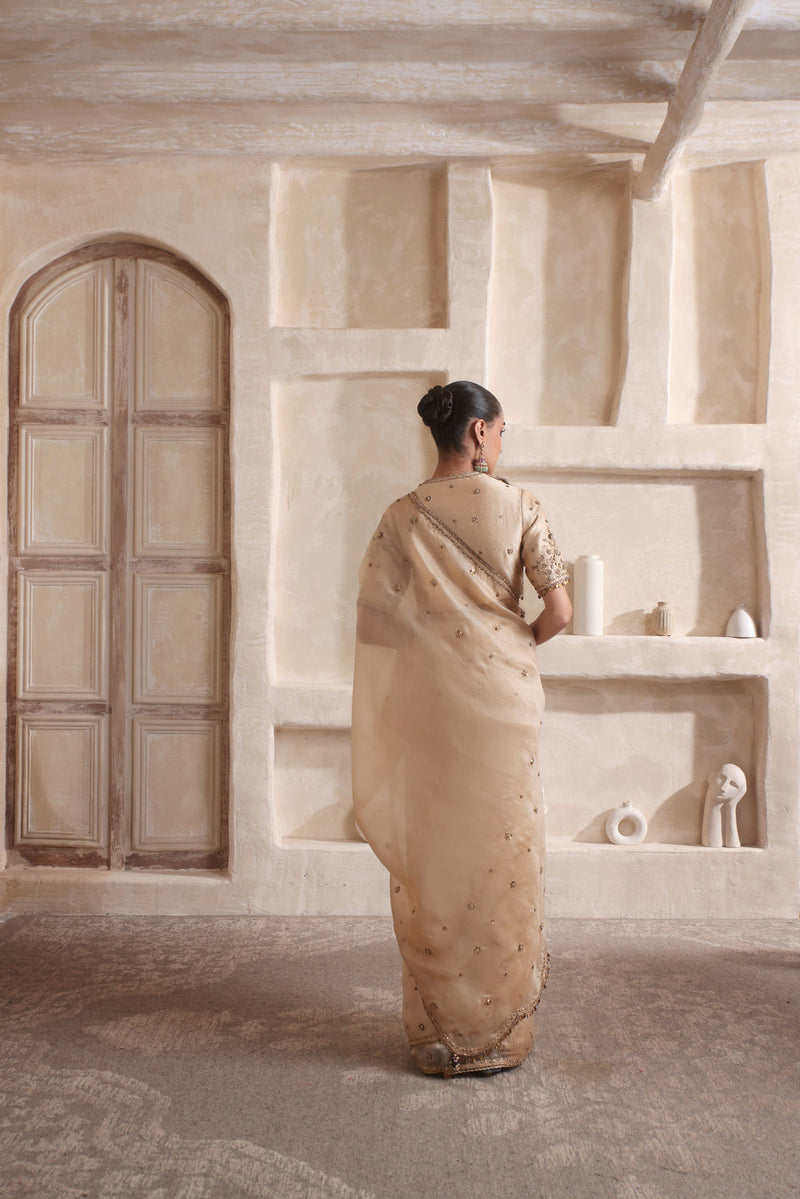 Zar-Rang Ivory Buti Saree set