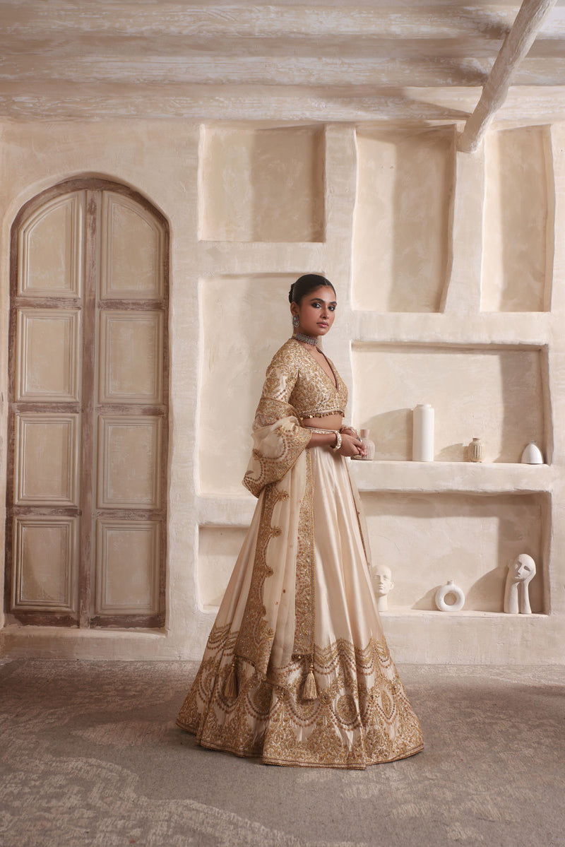 Zar-Rang Ivory Scallop Lehenga Set