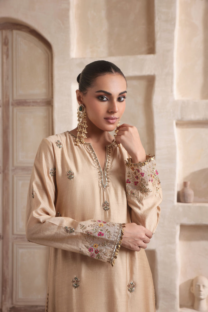 Zar-Rang Ivory Farshi Kurta Set