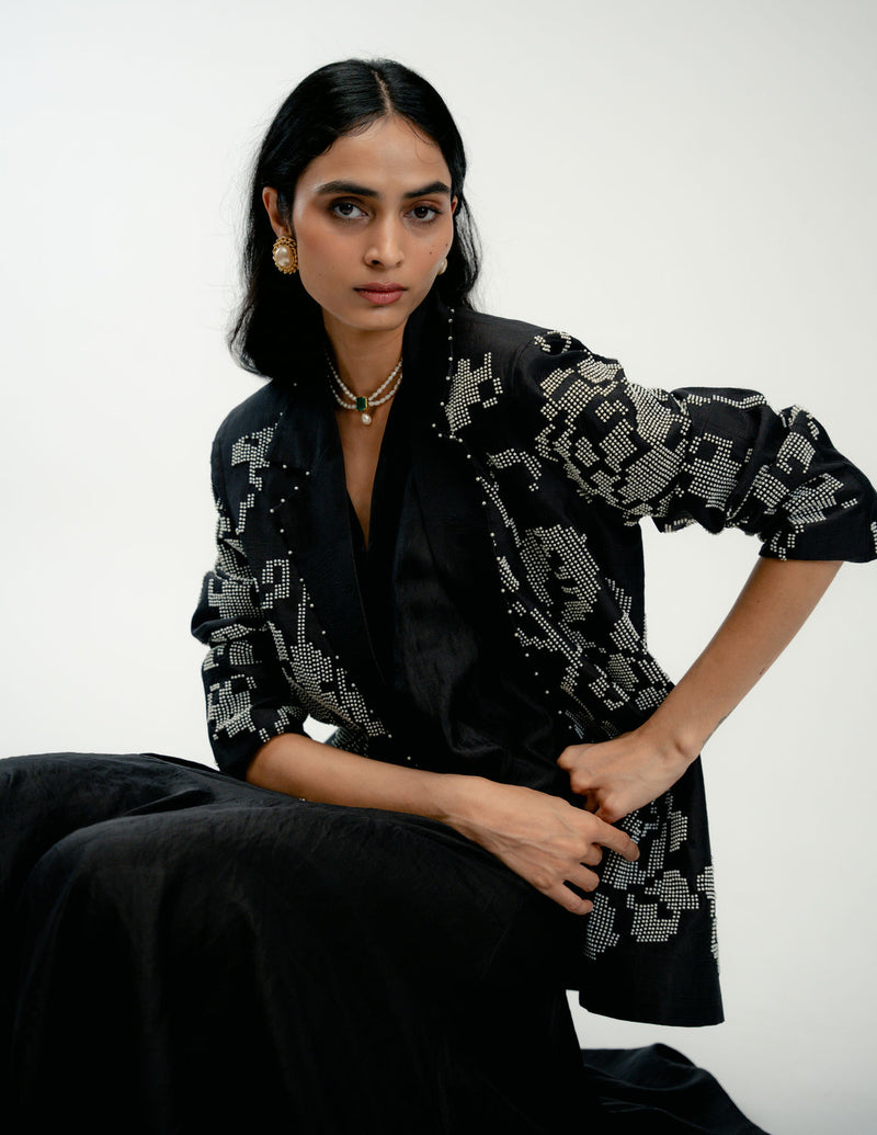 The Promise Jacket mulberry silk jacket/overlay by Ode to Odd in black for women Worldwide