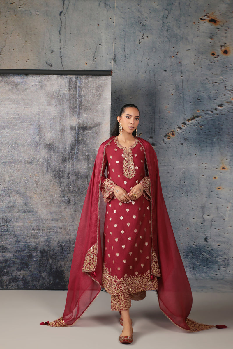 Mehrang Maroon Farshi Kurta Set silk chanderi kurta/kurta set by Niti Bothra in maroon for women Worldwide
