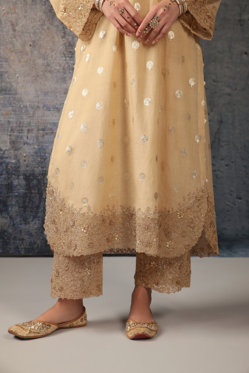 Mehrang Ivory Farshi Kurta Set silk chanderi kurta/kurta set by Niti Bothra in ivory for women Worldwide