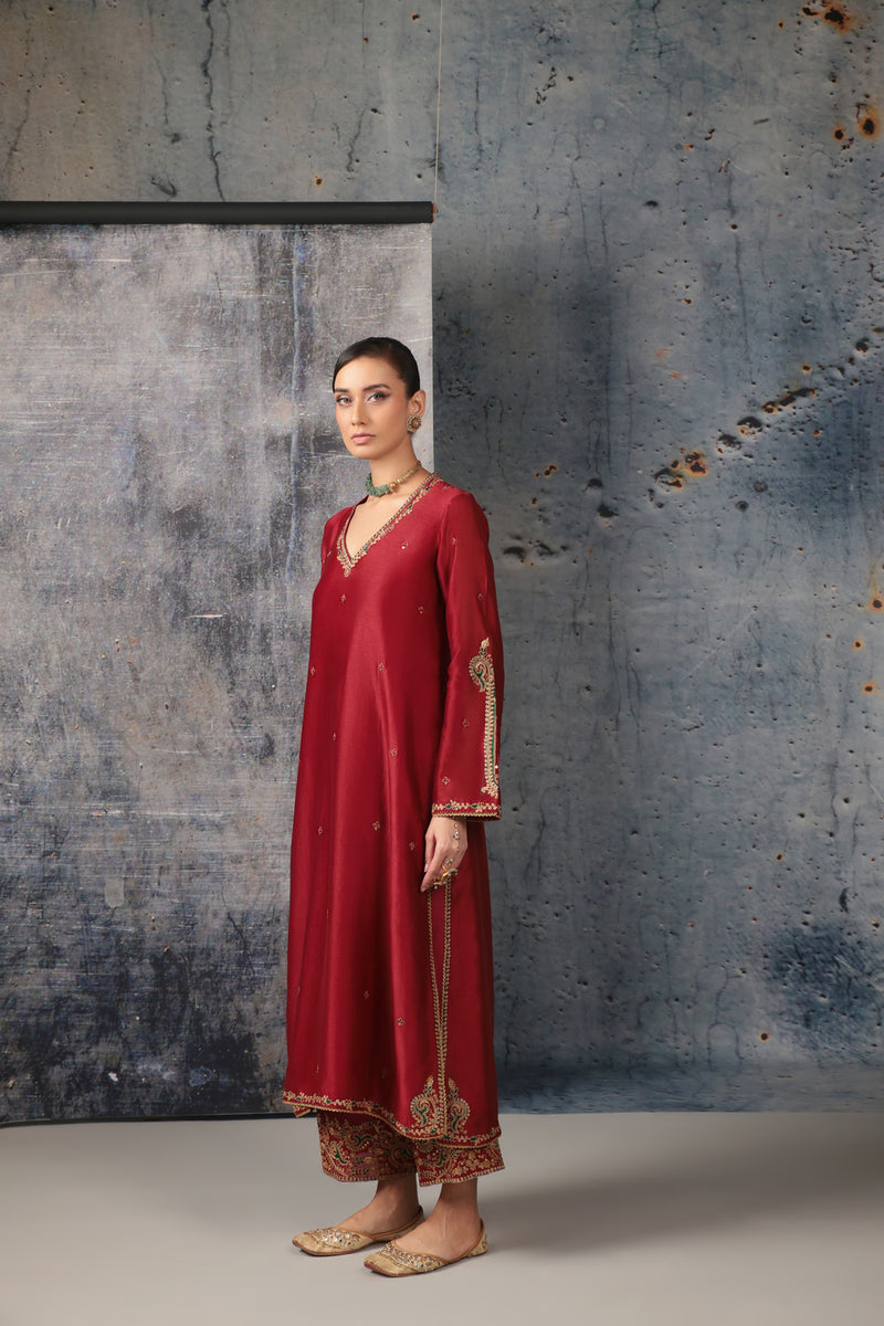 Mehrang Maroon Applique Kurta Set silk chanderi , silk tencel kurta/kurta set by Niti Bothra in maroon for women Worldwide