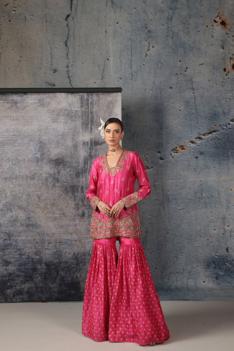 Zar-Rang Pink Buti Sharara Set kora silk, organza kurta/kurta set by Niti Bothra in pink for women Worldwide