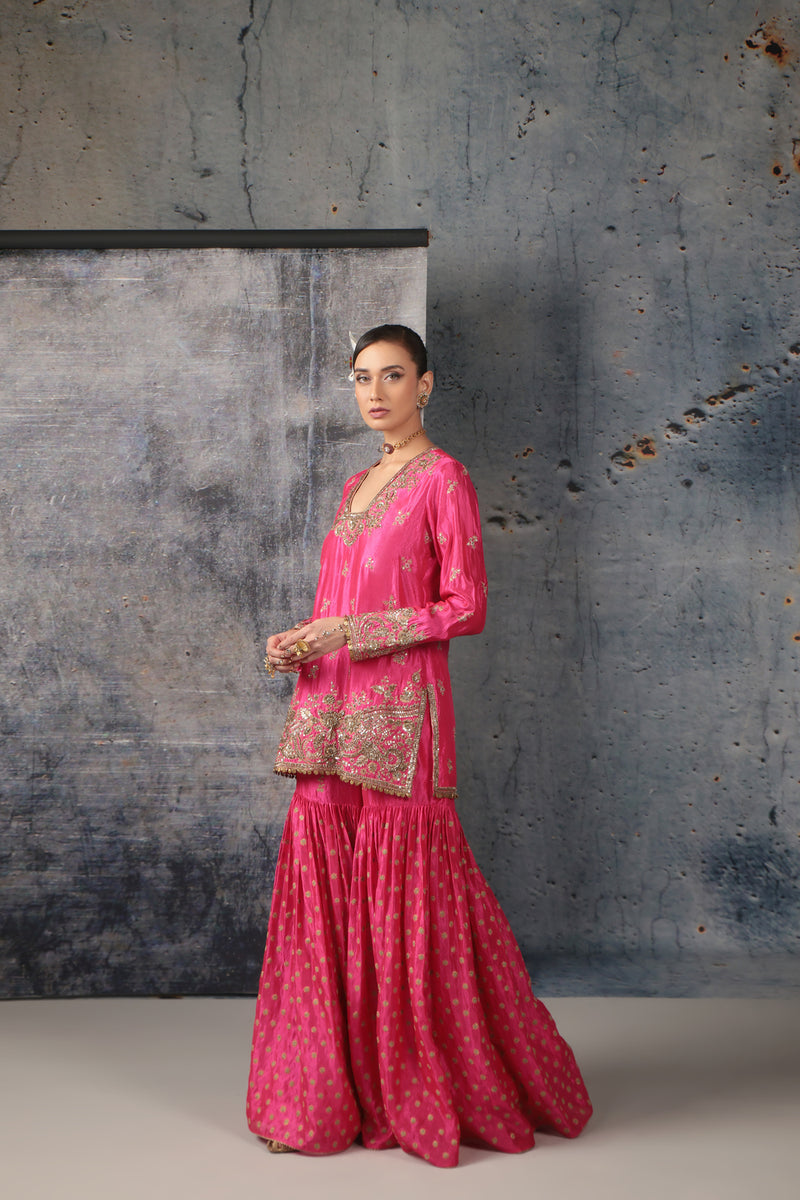 Zar-Rang Pink Buti Sharara Set kora silk, organza kurta/kurta set by Niti Bothra in pink for women Worldwide