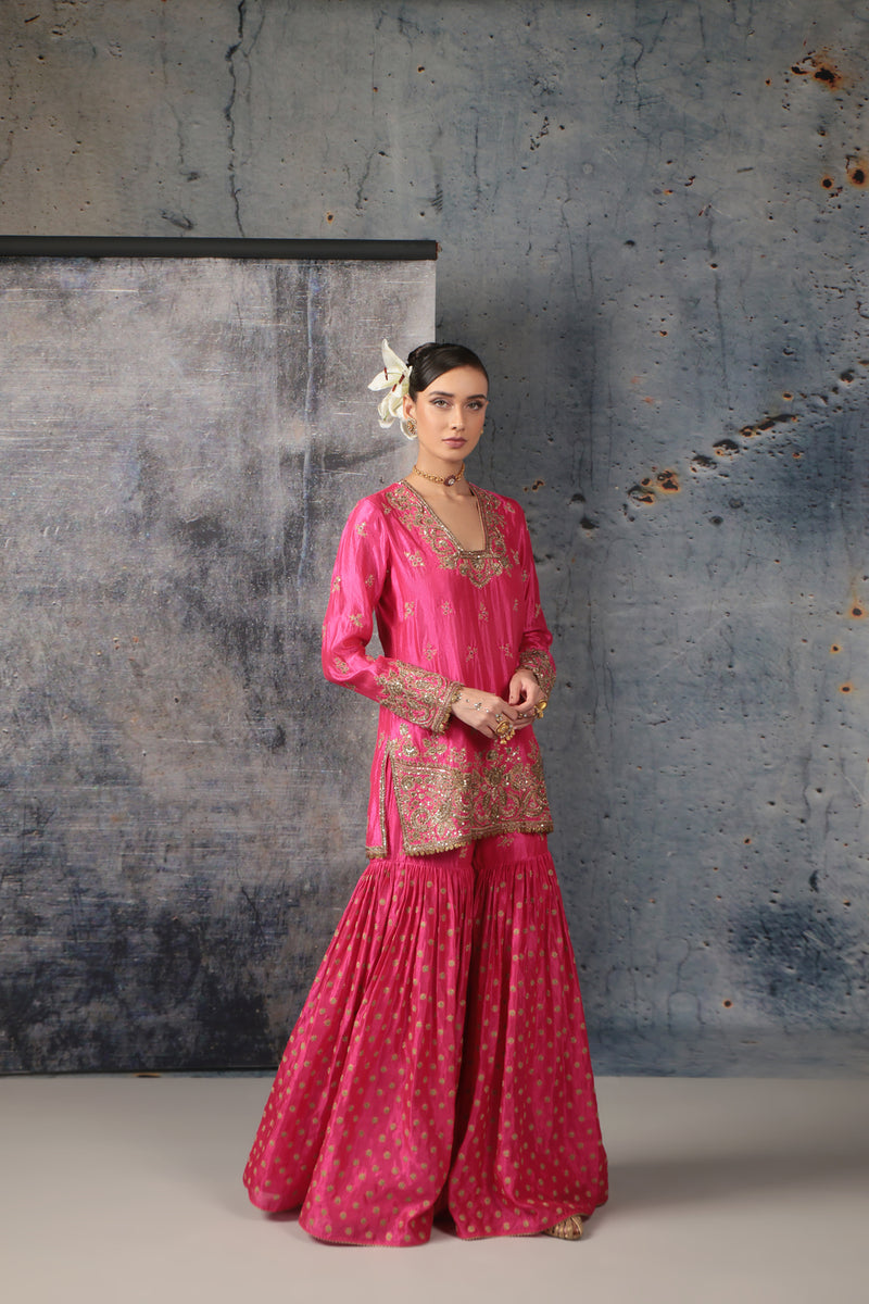 Zar-Rang Pink Buti Sharara Set kora silk, organza kurta/kurta set by Niti Bothra in pink for women Worldwide