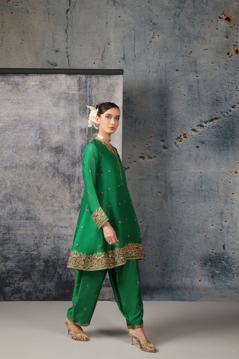 Zar-Rang Green Short Pheran Kurta Set organza, silk tencel kurta/kurta set by Niti Bothra in green for women Worldwide