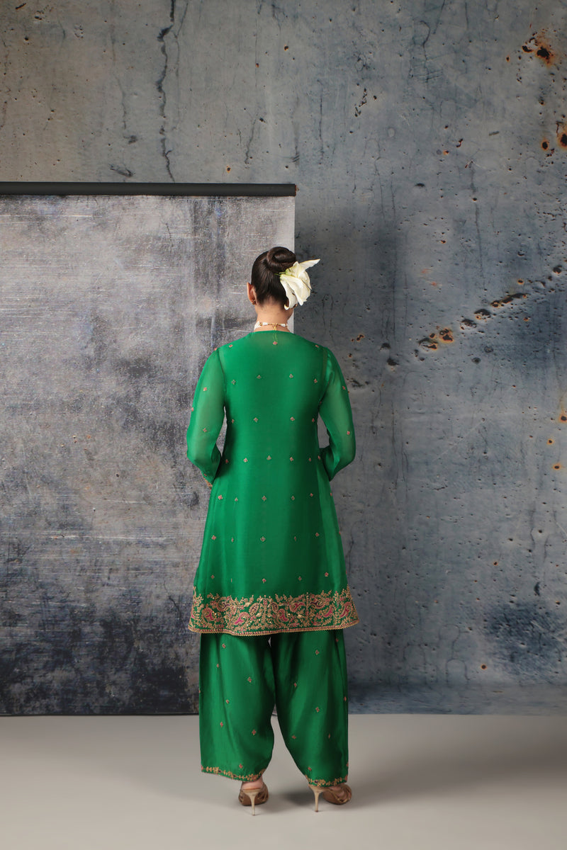 Zar-Rang Green Short Pheran Kurta Set organza, silk tencel kurta/kurta set by Niti Bothra in green for women Worldwide