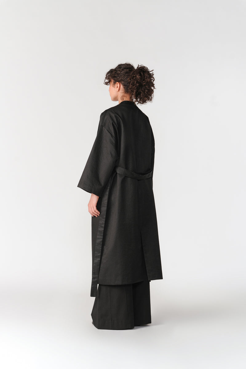 Naro Jacket jacket/overlay by Turn Black in black for women Worldwide