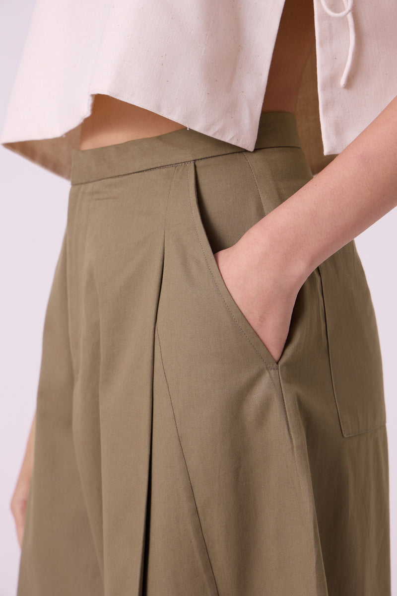 Frances Olive Pants organic cotton twill pant/trouser by The Summer House in olive for women Worldwide