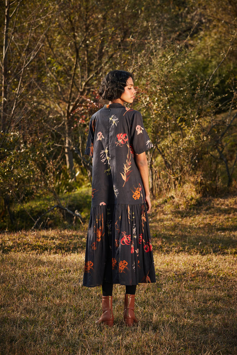 Rustling Leaves Dress cotton by Khara Kapas in brown for women Worldwide