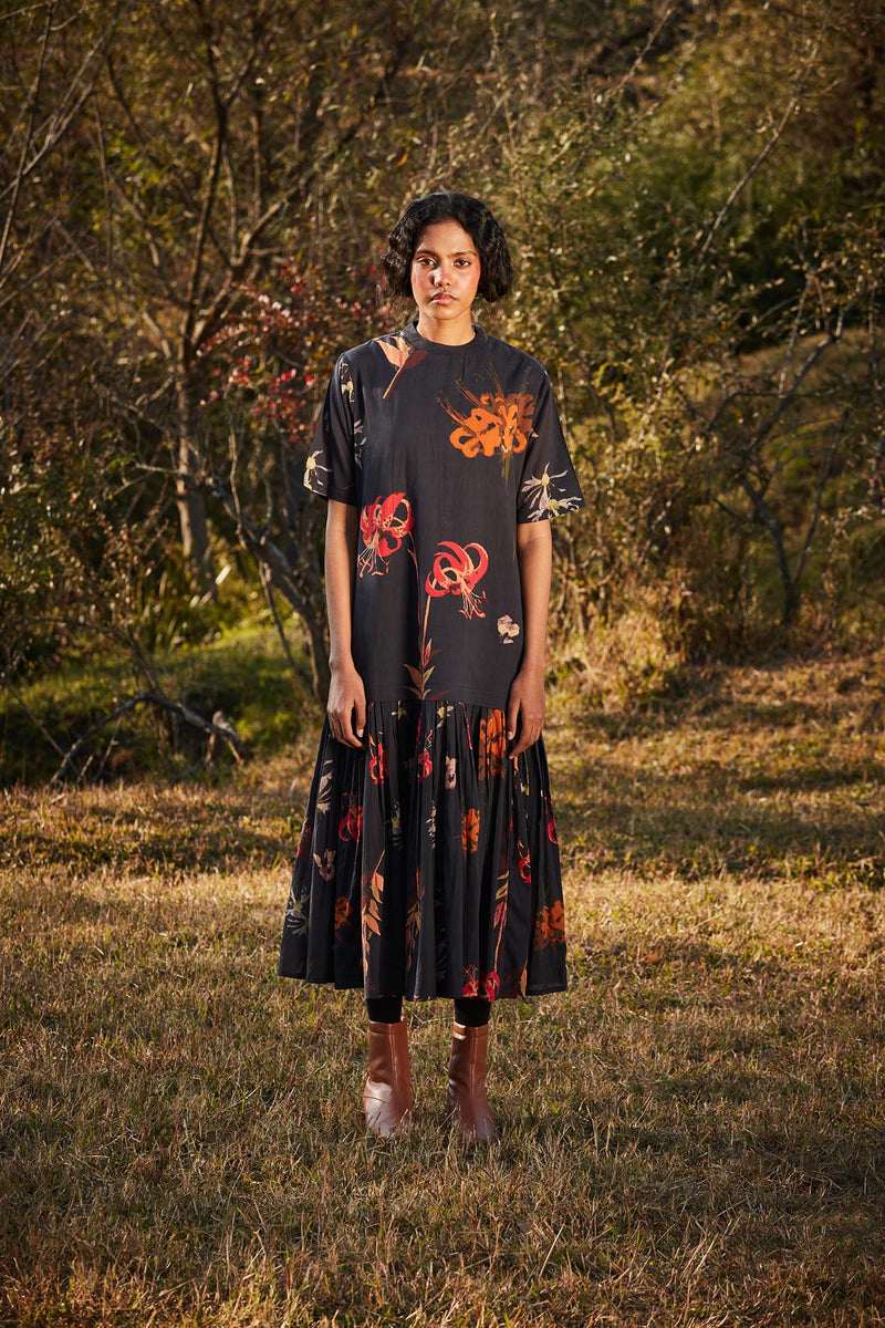 Rustling Leaves Dress cotton by Khara Kapas in brown for women Worldwide