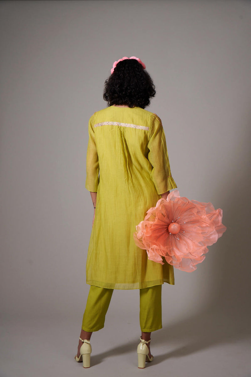 Sayuri Lime mul cotton silk kurta set silk by Priti Prashant for women Worldwide