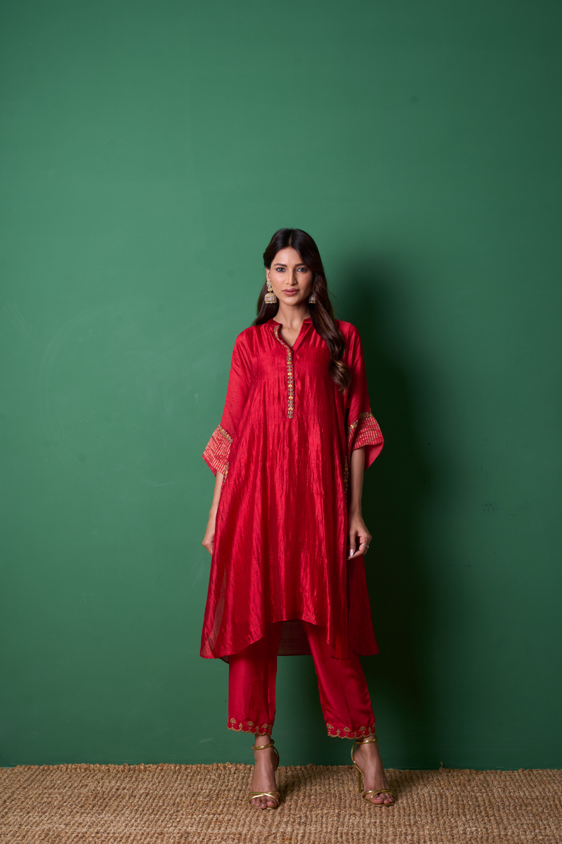 Radiance Kurta Set - Red silk by Priti Prashant in red color for women Worldwide