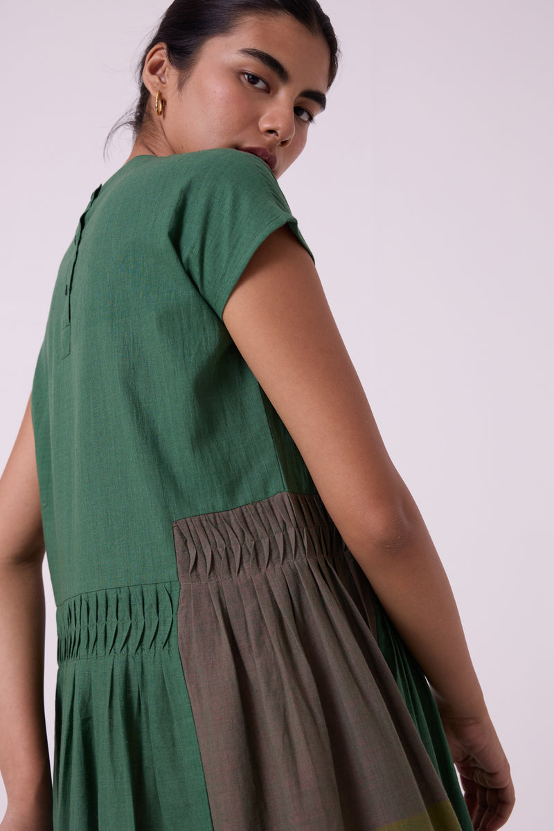 Mori Green Colourblocked Handwoven Midi Dress handwoven cotton dress by The Summer House in green for women Worldwide