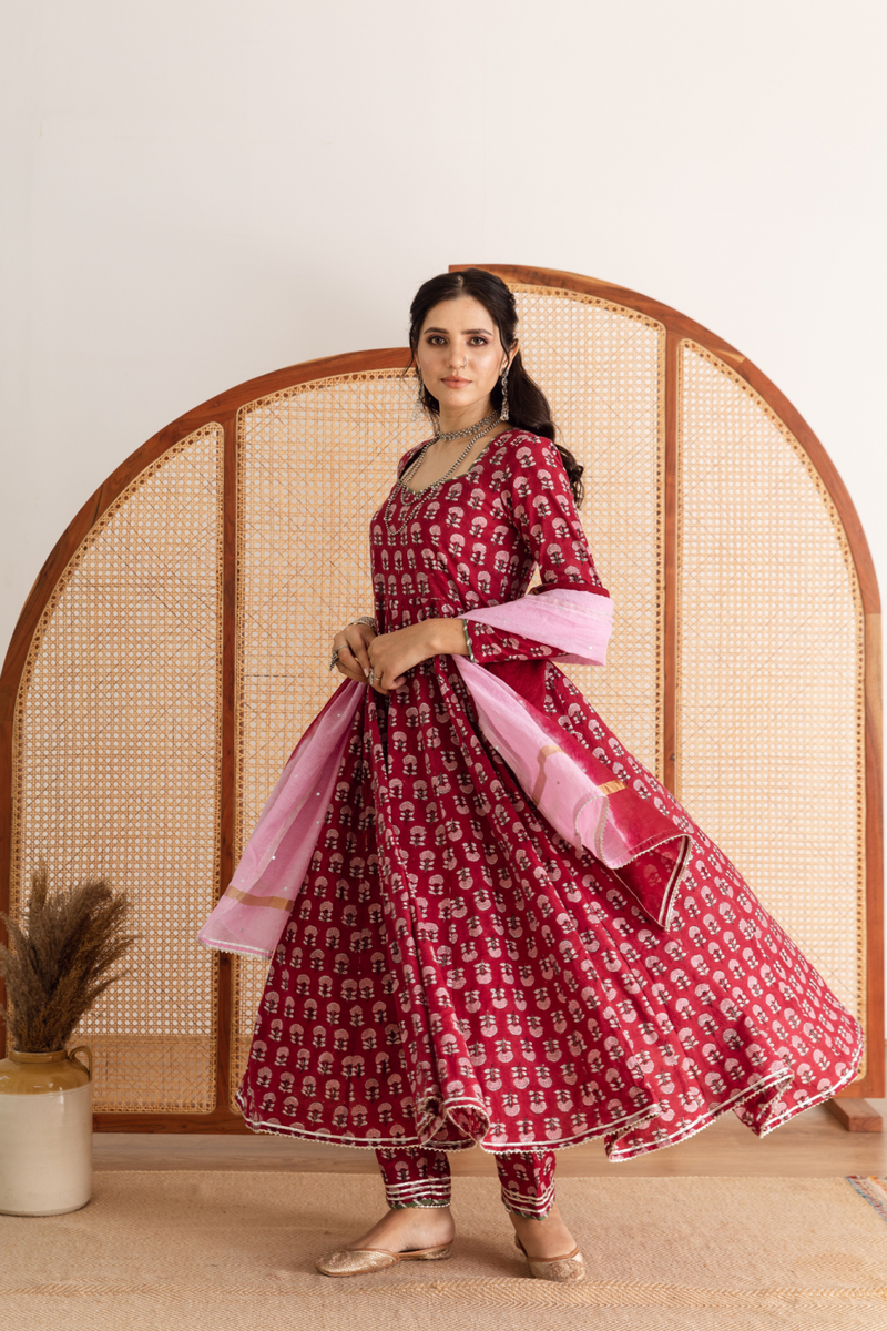 Gulaab gainda Kalidar set- red hand block printed cotton kalidar set cotton by Maison Shefali in red color for women Worldwide