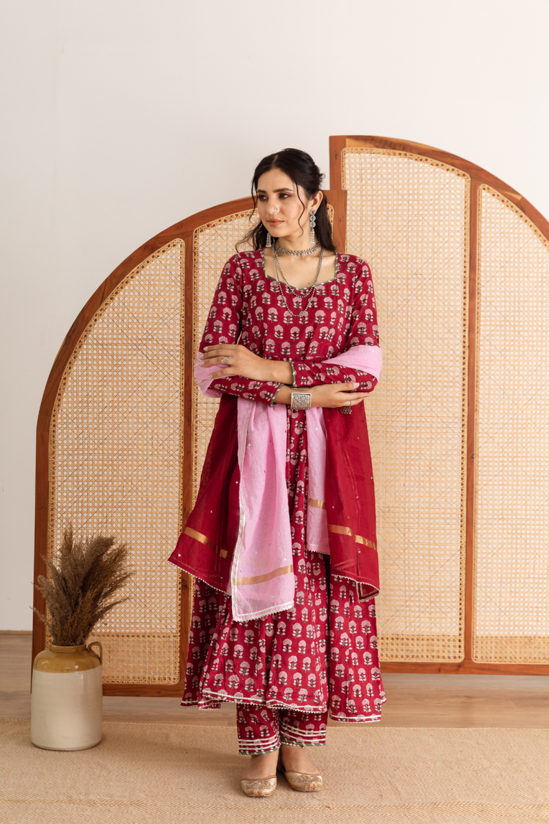 Gulaab gainda Kalidar set- red hand block printed cotton kalidar set cotton by Maison Shefali in red color for women Worldwide