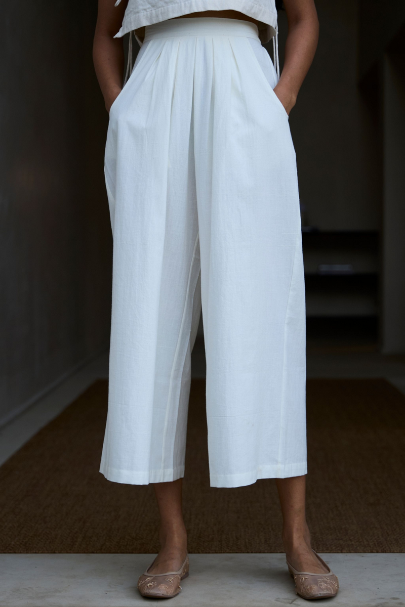 Woodstock Milk Pleated Pants cotton by The Summer House in white color for women Worldwide