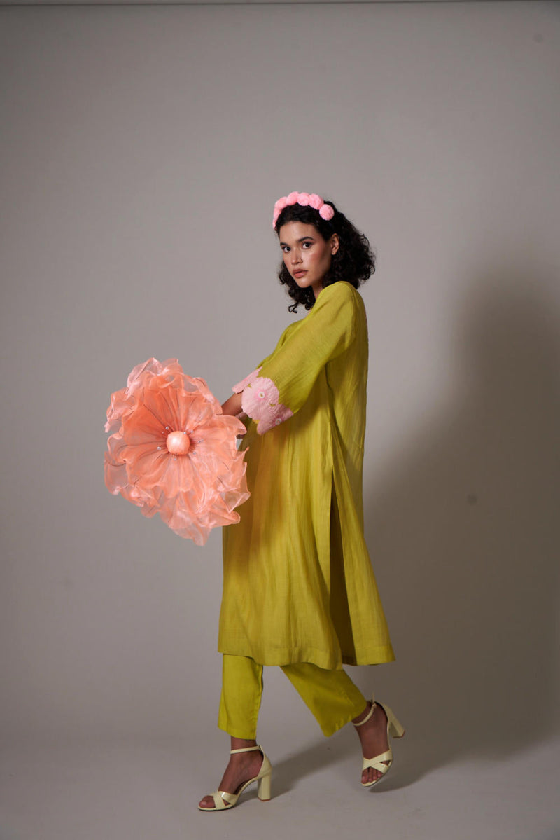 Gekka Lime mul cotton silk kurta set silk by Priti Prashant for women Worldwide