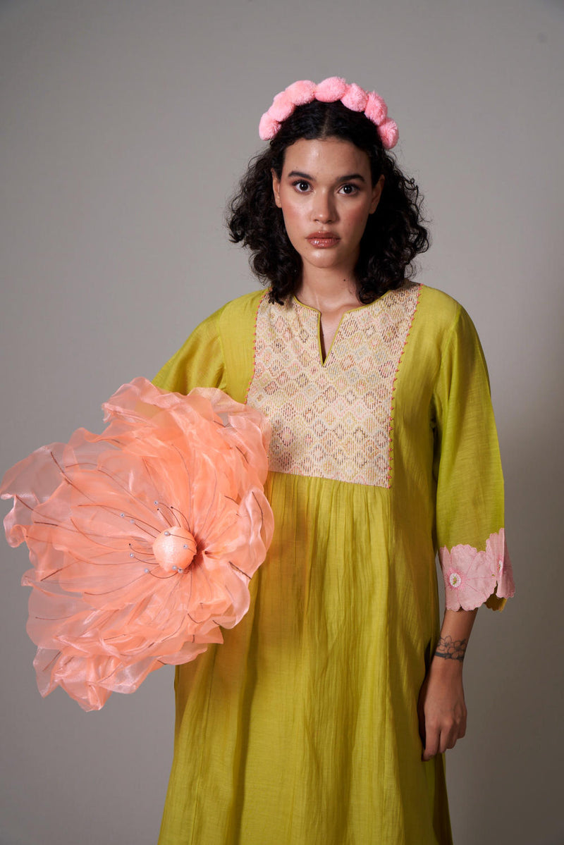 Gekka Lime mul cotton silk kurta set silk by Priti Prashant for women Worldwide