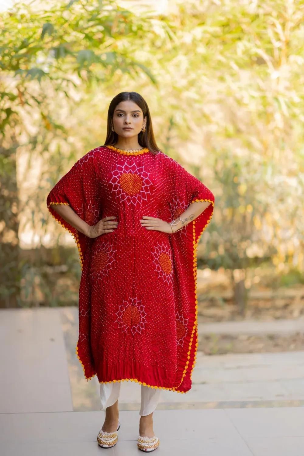 VALLEY OF FLOWERS KAFTAN-RED