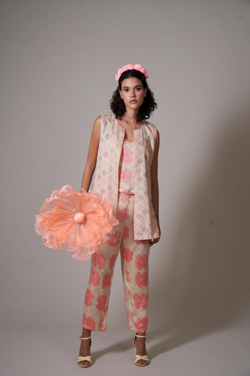 Kigiku silk and satin kurta set satin by Priti Prashant in peach color for women Worldwide