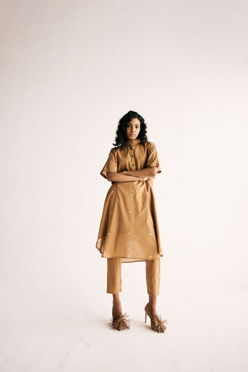 SAND KURTA SET cotton by Khara Kapas in brown for women Worldwide