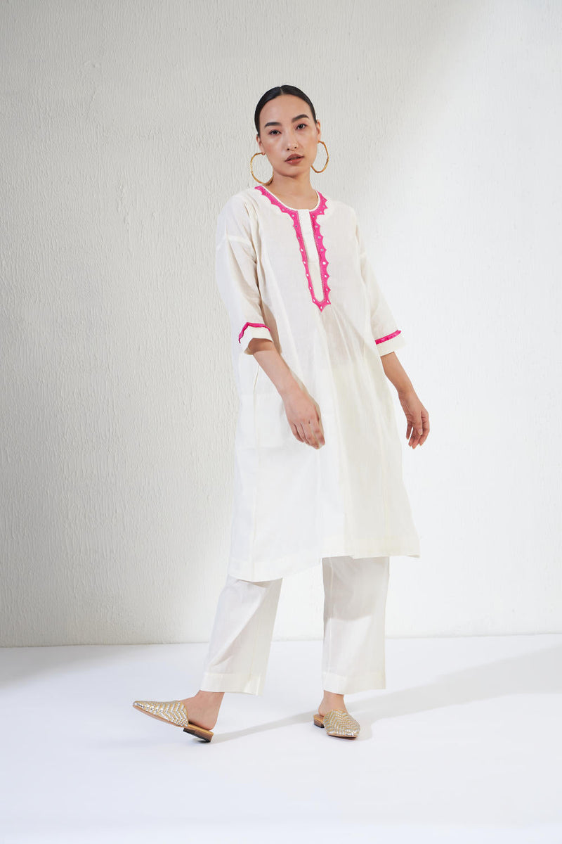 ZEBA SET cotton by Aavidi in white color for women Worldwide