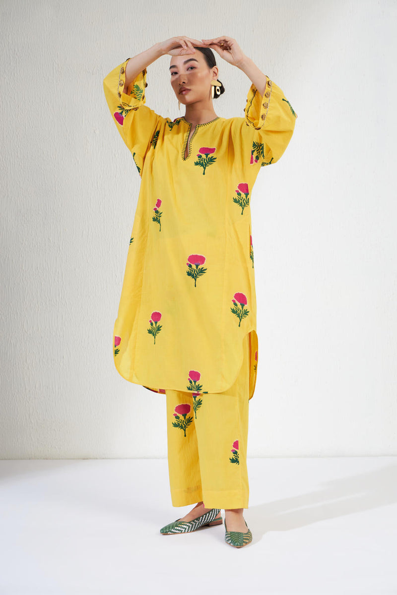 GULNAAR SET cotton Artisan made - Block Printed by Aavidi for women Worldwide