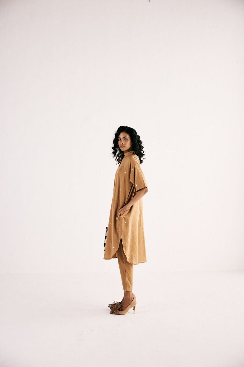SAND KURTA SET cotton by Khara Kapas in brown for women Worldwide