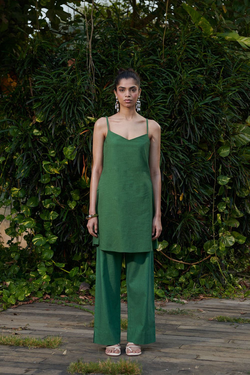 Thyme Co-Linen Straight Pants linen by Saphed in green color for women Worldwide