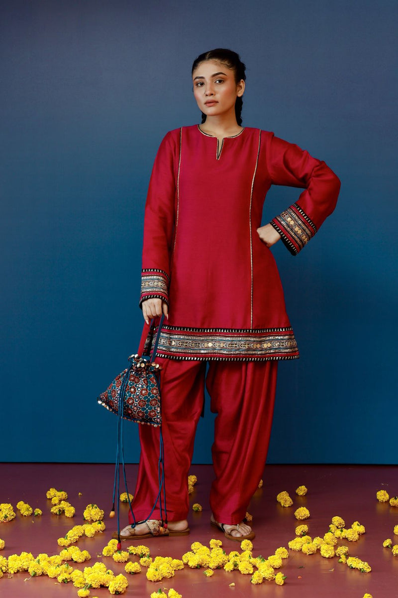 Pherie Pink Salwaar Kameez Set silk by PRAHNAAYA in pink color for women Worldwide
