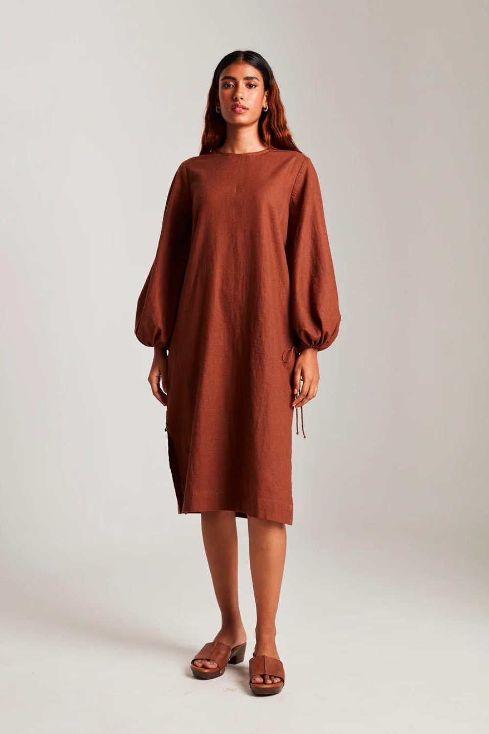 Mocha Co-Linen Balloon Sleeves Dress