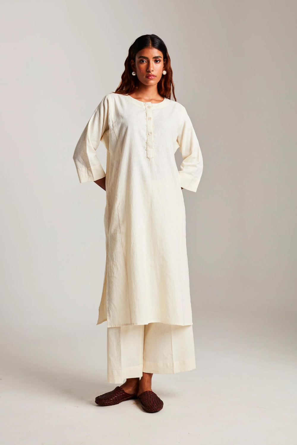 Vanilla Co-Linen Beaded Placket Kurta