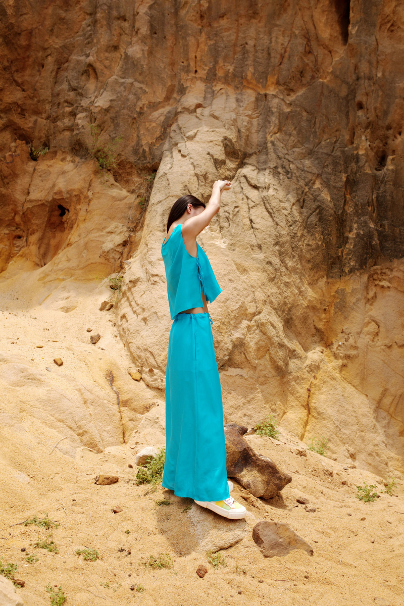 YUKTI SIDE-TIE BLOUSE AND SKIRT silk by Ituvana in black color for women Worldwide