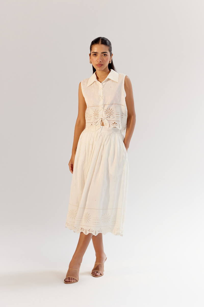 Freya Shirt - White linen by NOIB for women Worldwide