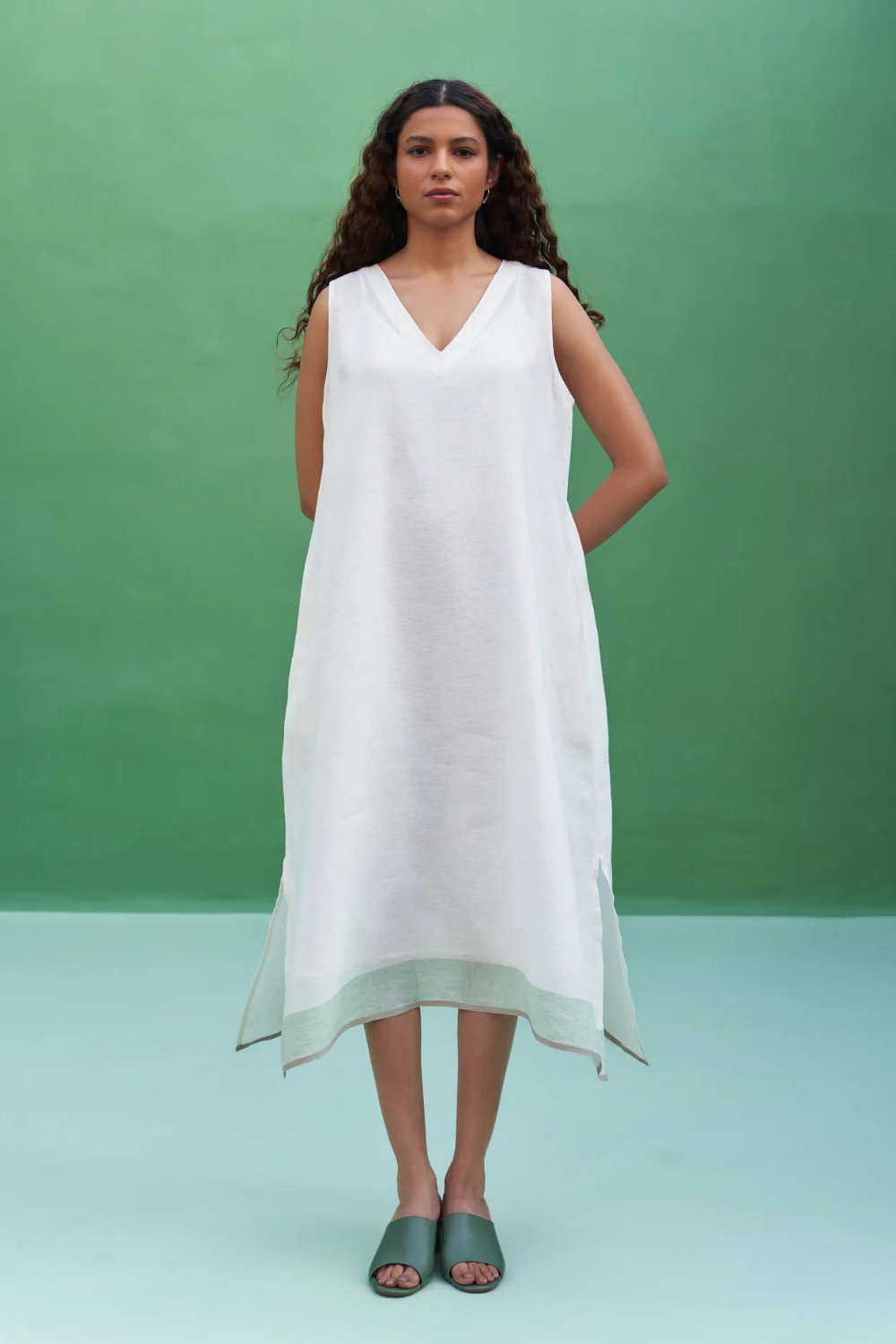 Jin Border Linen Dress 
- Ivory