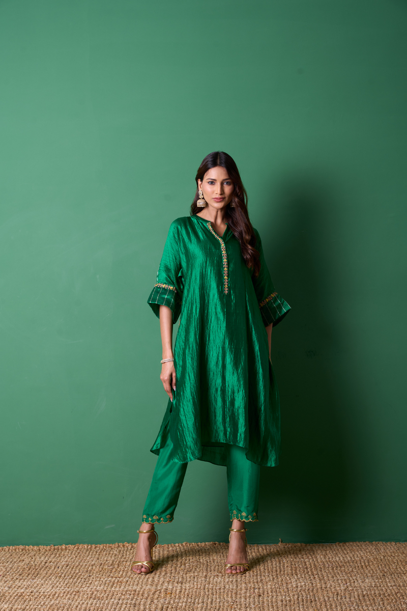 Radiance Kurta Set - Emerald silk by Priti Prashant for women Worldwide