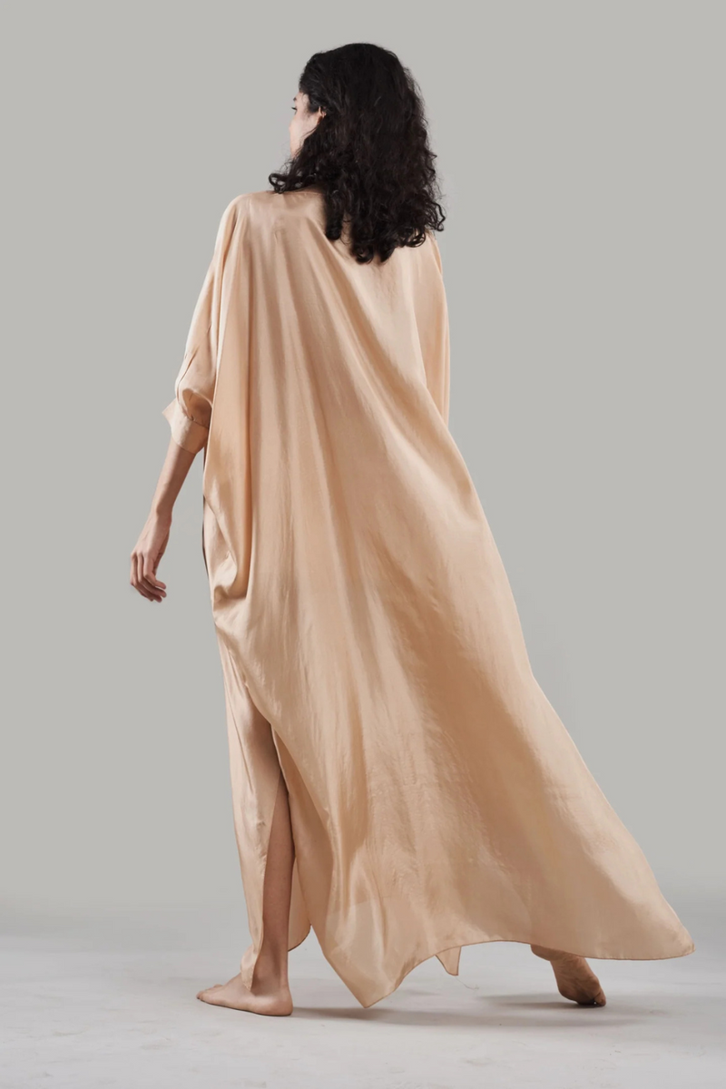 Lavi Kaftan silk by Ituvana in black color for women Worldwide