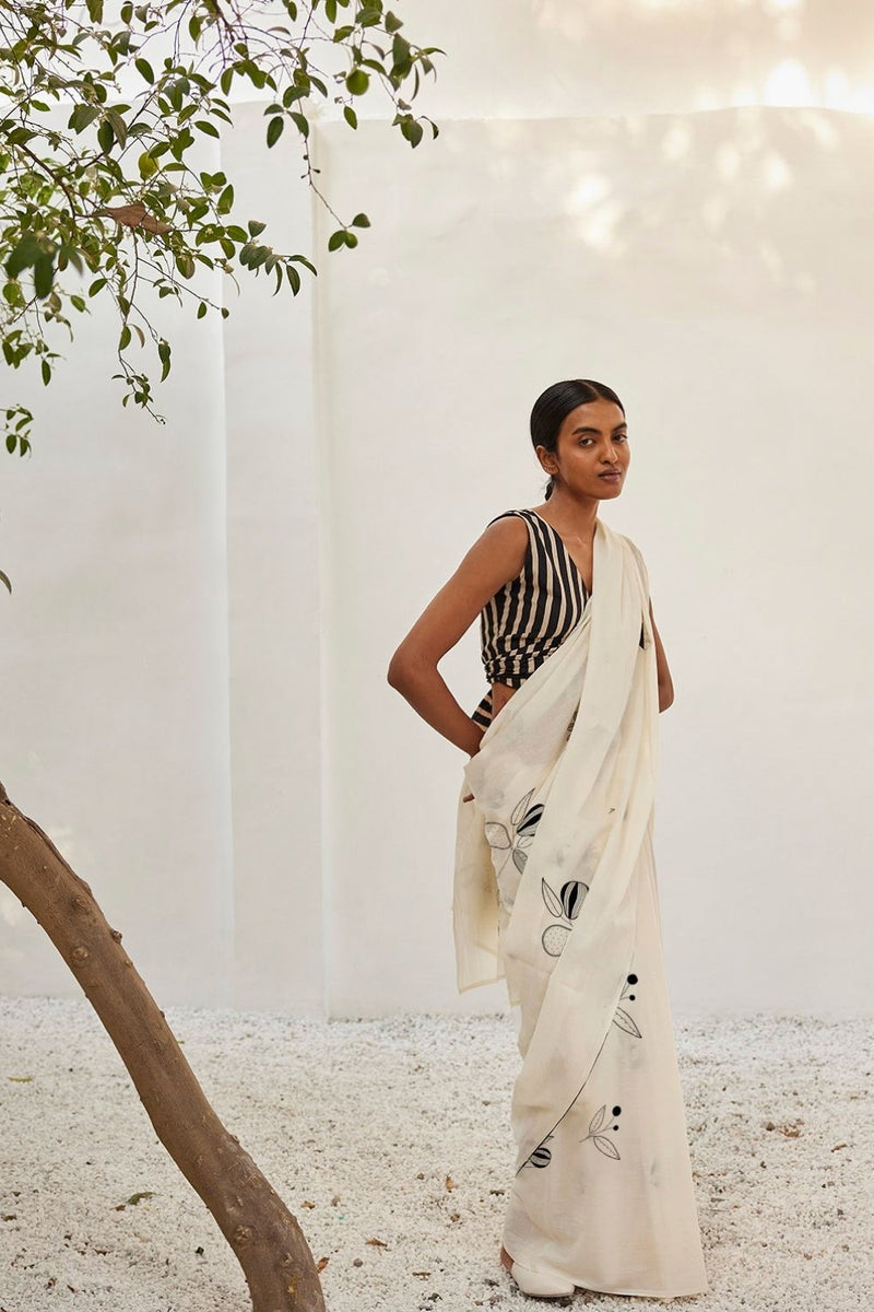 Luna saree Sarees by Khara Kapas in white for women Worldwide
