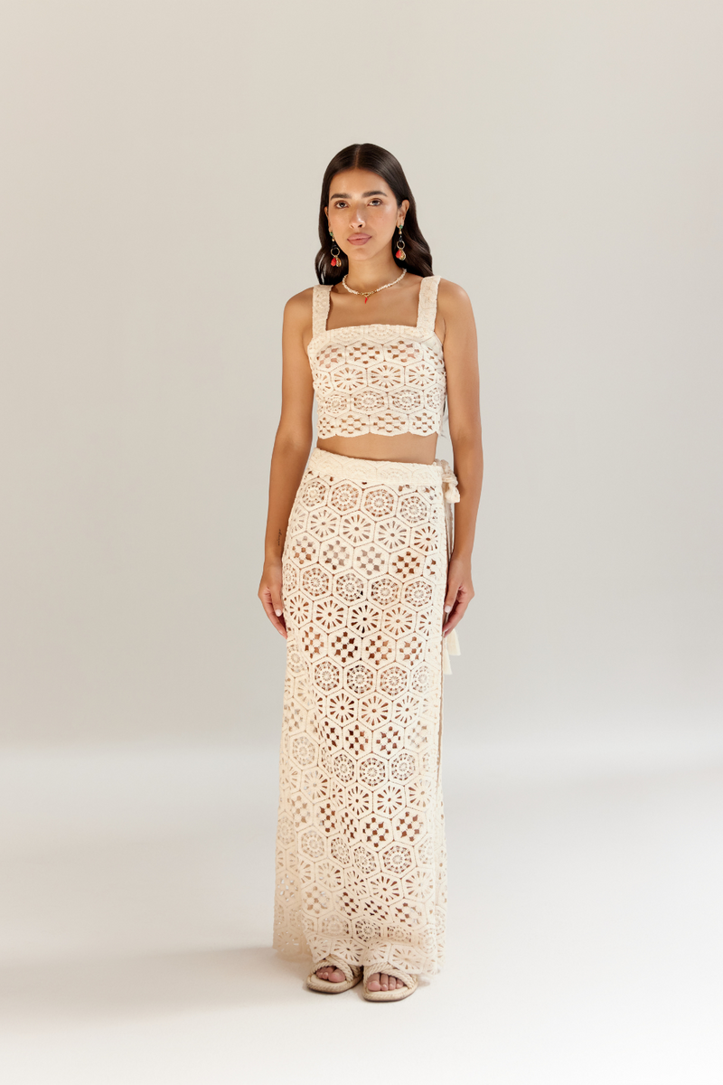 Magda Top - White by NOIB for women Worldwide